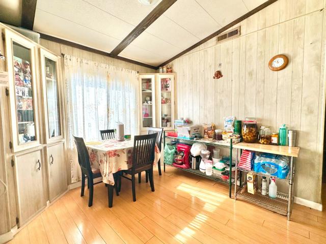 2885 Moss Hollow Drive, San Jose CA: https://media.crmls.org/mediaz/ffa2697f-736b-475a-a0bc-442a453bba5f.jpg