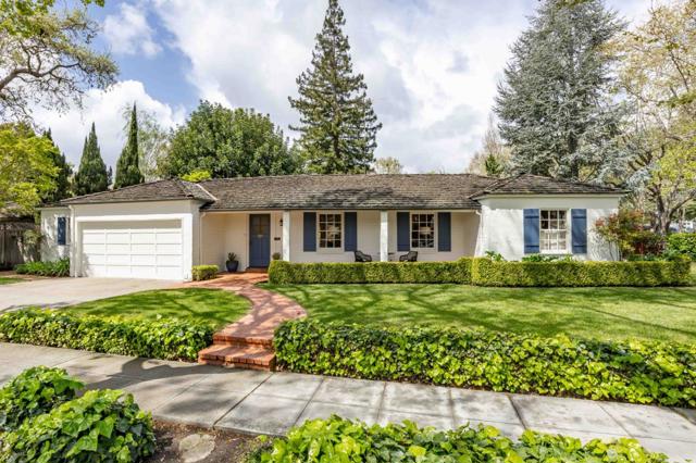 695 N California Avenue, Palo Alto CA: https://media.crmls.org/mediaz/ffa29f52-34f2-4197-8858-a611351aca67.jpg