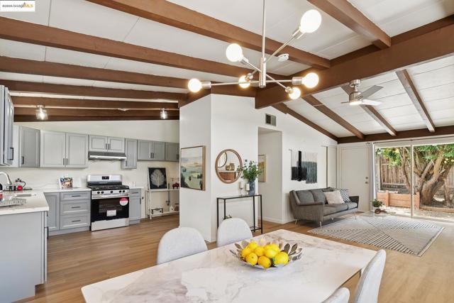 2590 Kavanagh Rd, San Pablo CA: https://media.crmls.org/mediaz/ffa2e6d8-1951-449c-b95e-7f36fc1ff8cb.jpg