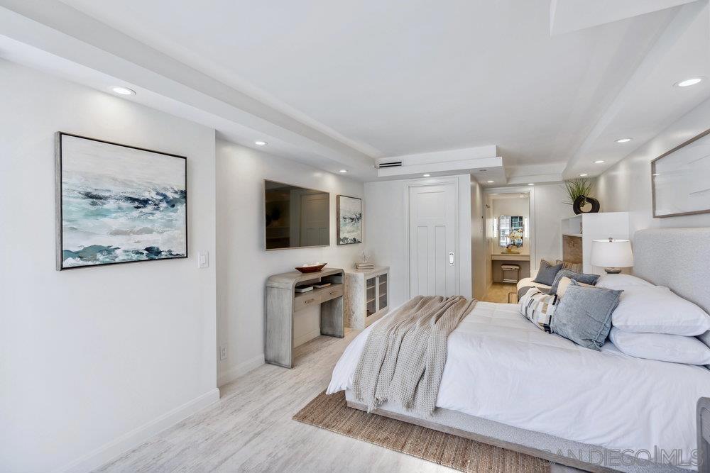 MLS #250025535SD img 13