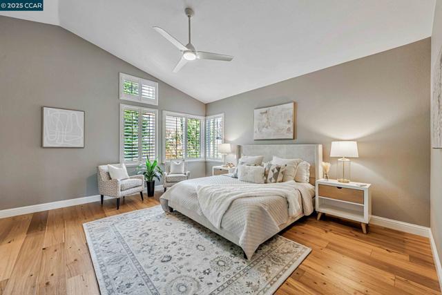 122 Claremont Crest Ct, San Ramon CA: https://media.crmls.org/mediaz/ffa586d4-032f-4853-ad42-983d065c0b5a.jpg