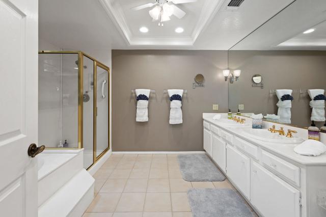 38 Conejo Circle, Palm Desert CA: https://media.crmls.org/mediaz/ffa66f1d-6684-4cec-b2a4-57d7a81145a6.jpg