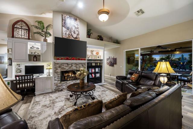 Image 53 of 78 For 45829 Meadow Lake Drive