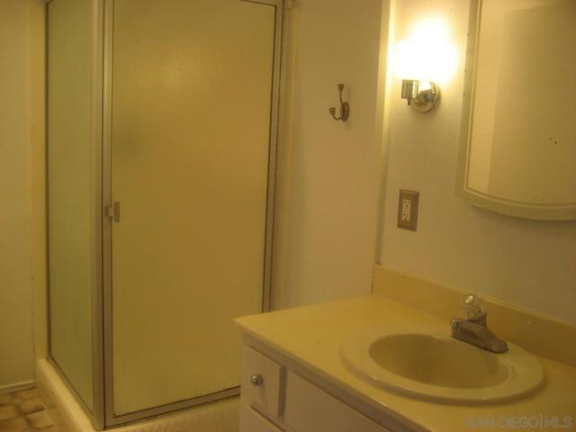 6379 Caminito Luisito, San Diego CA: https://media.crmls.org/mediaz/ffa69126-b96d-41e2-b6f8-e9bed1157b75.jpg