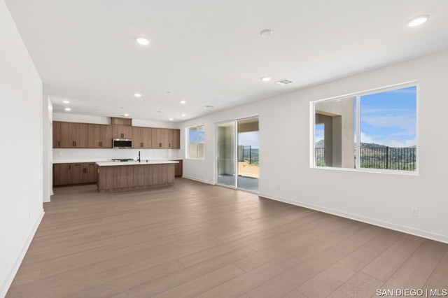 632 MEADOWOOD ST, Fallbrook CA: https://media.crmls.org/mediaz/ffa701cc-9858-40b8-a6bd-68721f8dcad8.jpg