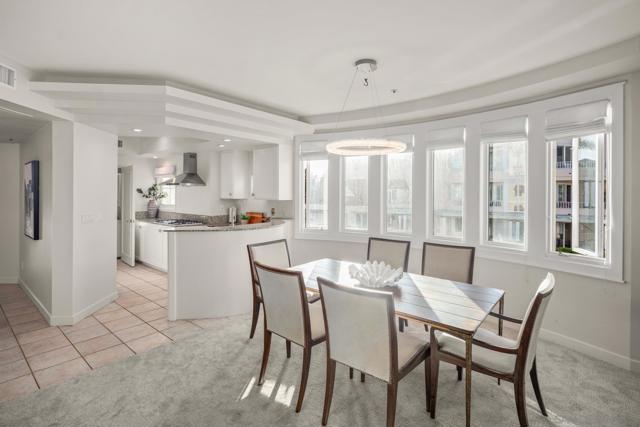 1133 1st St, Coronado CA: https://media.crmls.org/mediaz/ffa81d7a-3192-49c7-96b0-510152f75c00.jpg