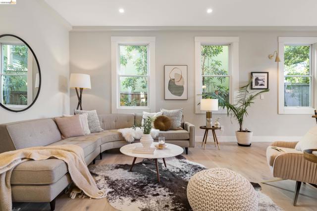 Image 8 of 49 For 636 56th St  