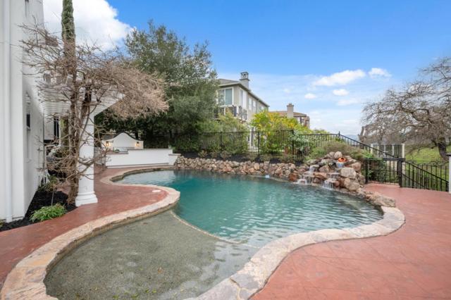Image 50 of 57 For 2325 Olea Court