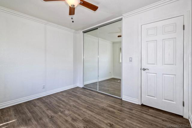 615 9th St, Imperial Beach CA: https://media.crmls.org/mediaz/ffa9435f-dfaf-40d5-a04e-d65d226c2529.jpg