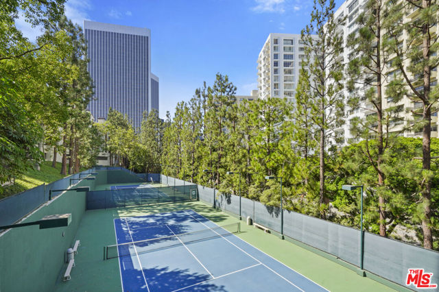 2102 Century Park Lane, Los Angeles CA: https://media.crmls.org/mediaz/ffa99994-1c19-42e6-b2e3-785b219a52f1.jpg