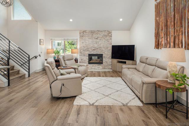 4430 Caminito Ocio, San Diego CA: https://media.crmls.org/mediaz/ffa9a0ed-07de-40a2-89d3-7df2bbc848e0.jpg