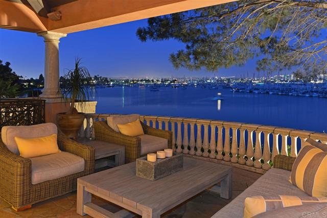 Detail Gallery Image 1 of 25 For 741 Rosecrans, San Diego,  CA 92106 - 3 Beds | 3/1 Baths