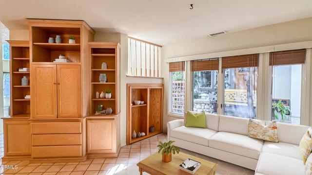 Detail Gallery Image 10 of 27 For 2796 Heritage Dr, Pasadena,  CA 91107 - 3 Beds | 2/1 Baths