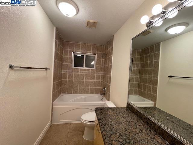 108 Lund Ave, Hayward CA: https://media.crmls.org/mediaz/ffaabc74-7719-401f-9f92-17e77930f2ba.jpg