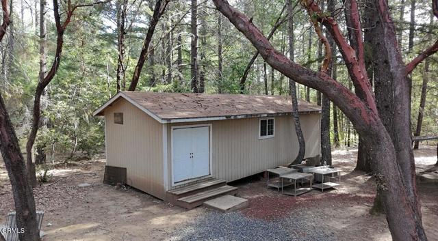 1605 Fitch Road, Laytonville CA: https://media.crmls.org/mediaz/ffaaed04-aa80-4be2-aea0-2efb727c7a24.jpg