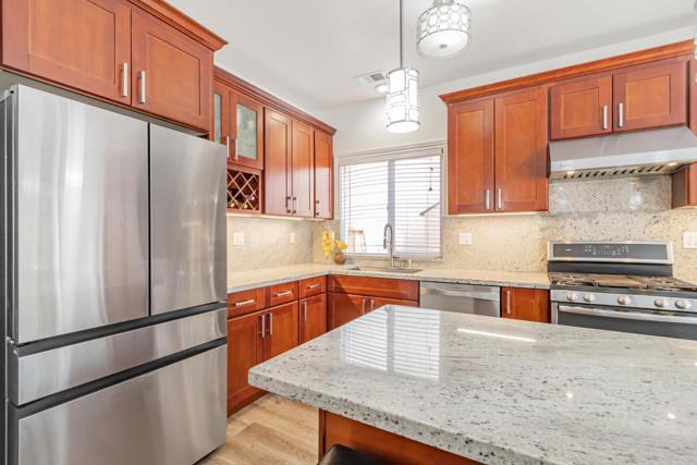 425 Knollcrest Avenue, San Jose CA: https://media.crmls.org/mediaz/ffab0da4-0a65-4857-85be-b7d85fa899af.jpg