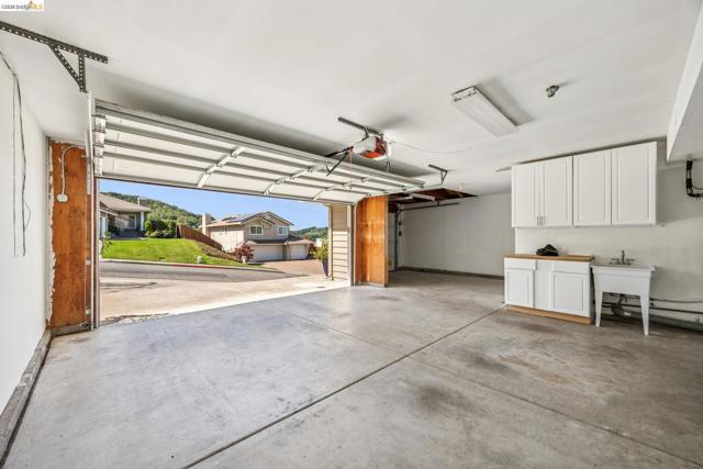 Image 47 of 55 For 5362 Saddleback Ct.