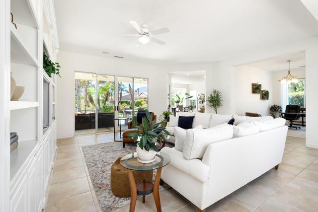 Image 9 of 77 For 81799 Prism Drive