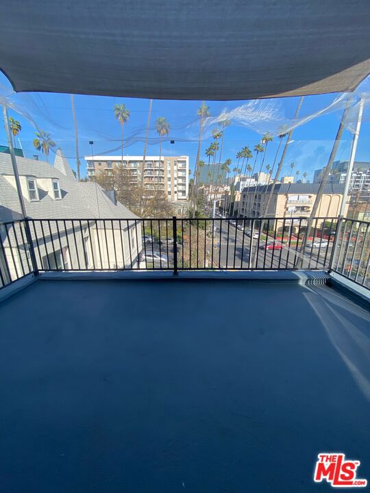 Image 2 for 455 S Alexandria Ave #Penthouse, Los Angeles, CA 90020