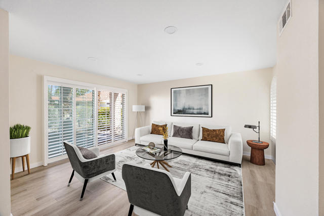 505 S Farrell Drive, Palm Springs CA: https://media.crmls.org/mediaz/ffaca4be-580e-434d-bc1a-7f064b482ebc.jpg