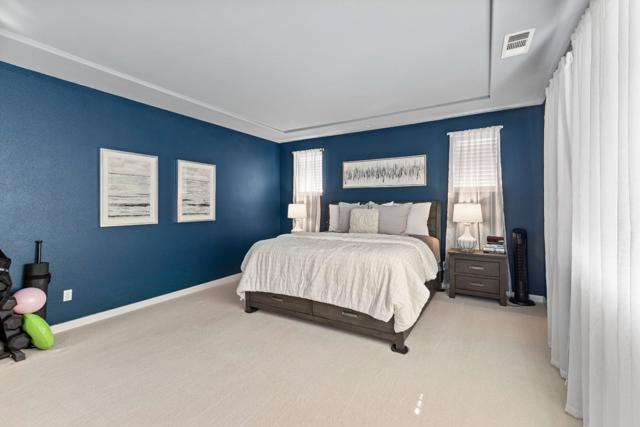 2846 Roundstone Drive, Gilroy CA: https://media.crmls.org/mediaz/ffad975f-781b-40d6-a357-7807910d4fa1.jpg