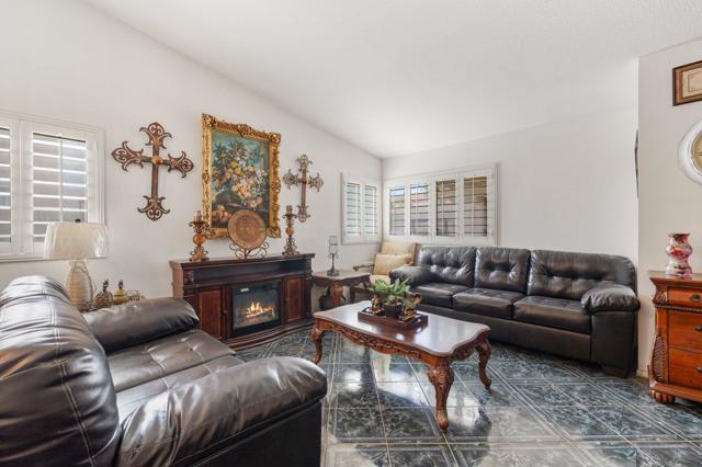 84086 Magnolia Street, Coachella CA: https://media.crmls.org/mediaz/ffadab2e-4451-499d-bcc5-fcdc54f91cd9.jpg