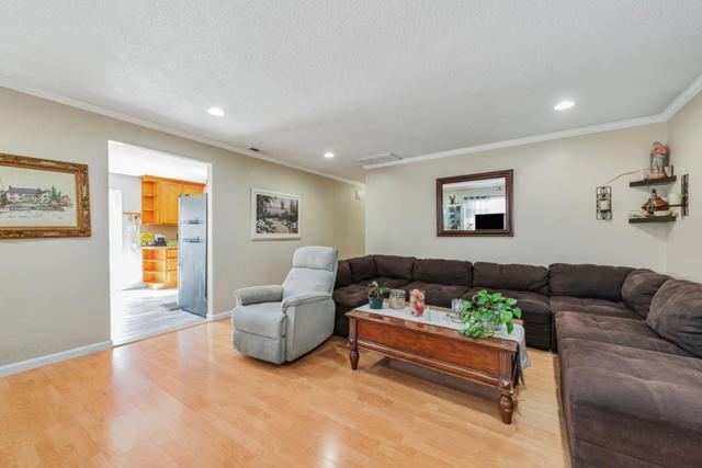 2631 Brahms Avenue, San Jose CA: https://media.crmls.org/mediaz/ffaf1707-2a44-447f-95b0-4cb659ea21c1.jpg