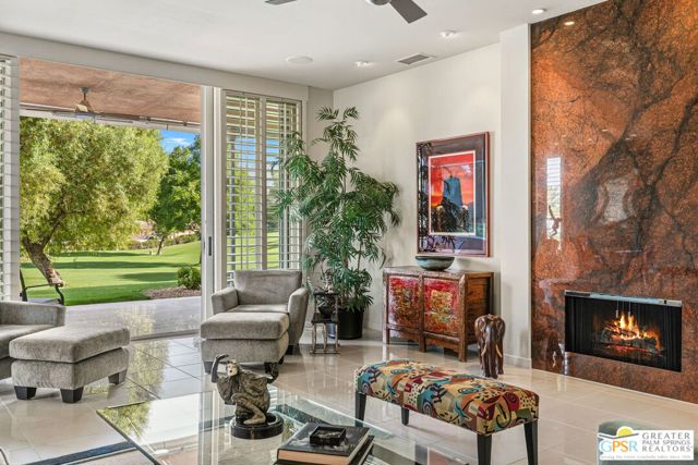 46920 Amir Drive, Palm Desert CA: https://media.crmls.org/mediaz/ffaf3a55-4f75-470f-acd3-11d6a99d478a.jpg