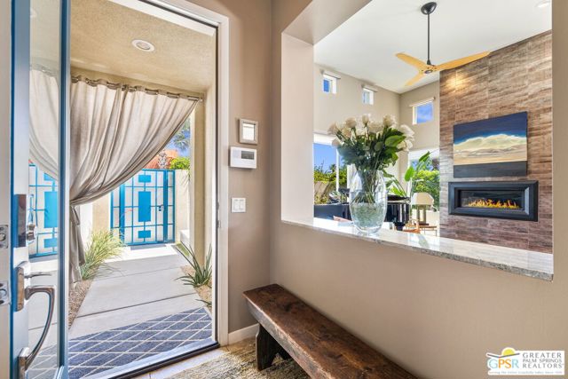 2985 Searchlight Lane, Palm Springs CA: https://media.crmls.org/mediaz/ffaf6d21-e71a-4e6e-906e-39f7e546c608.jpg