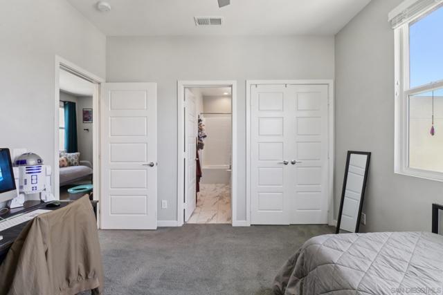 2035 Element way, Chula Vista CA: https://media.crmls.org/mediaz/ffaf81bb-9a5e-4420-a2d8-bedf0227c2eb.jpg