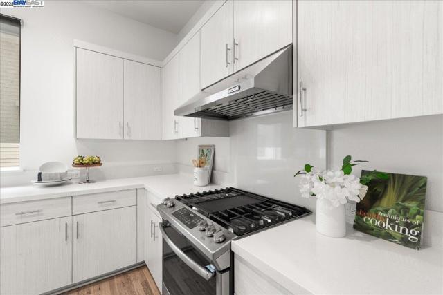 7906 Regional Cmn, Dublin CA: https://media.crmls.org/mediaz/ffb0be8e-5f70-48c1-a5c3-5c896200520e.jpg