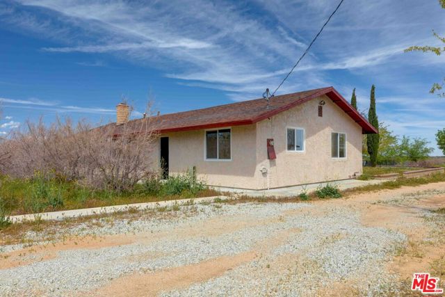 48275 224th Street, Lancaster, California 93536, 4 Bedrooms Bedrooms, ,1 BathroomBathrooms,Single Family Residence,For Sale,224th,24402895