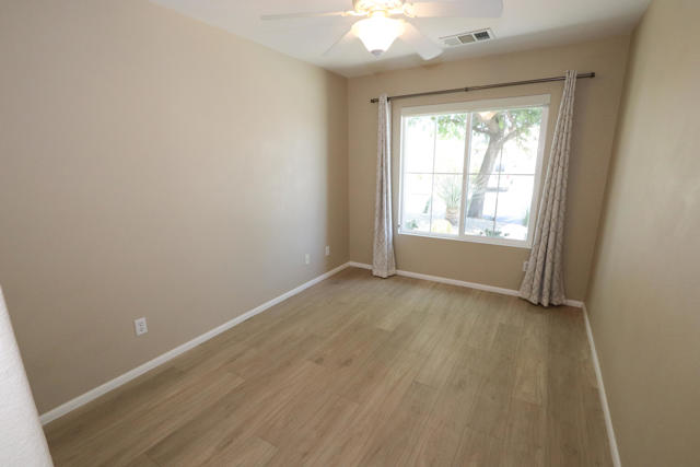 1197 Oro Rdg, Palm Springs CA: https://media.crmls.org/mediaz/ffb151a5-fd4c-464a-9a13-14af5dd3dd2a.jpg