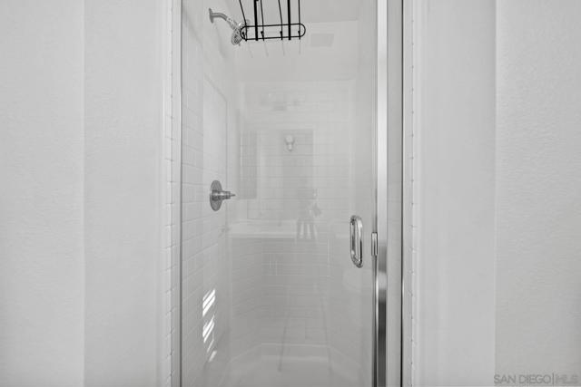 2053 Tango Loop, Chula Vista CA: https://media.crmls.org/mediaz/ffb2b775-3b3b-485c-96d6-d1d23822b441.jpg