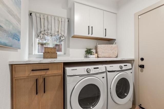 26 Driftwood Court, Pacifica CA: https://media.crmls.org/mediaz/ffb3139a-0160-4d46-87cc-450acbf1994e.jpg