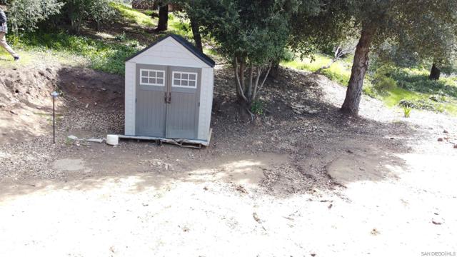 2716 Payson Dr, Julian CA: https://media.crmls.org/mediaz/ffb42edf-07ec-4110-87c8-6957e76a683b.jpg