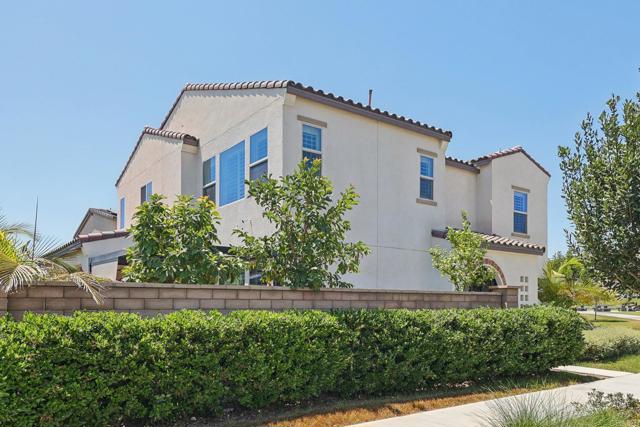1112 Camino Prado, Chula Vista CA: https://media.crmls.org/mediaz/ffb4a086-dd44-4019-b906-9b834b206080.jpg