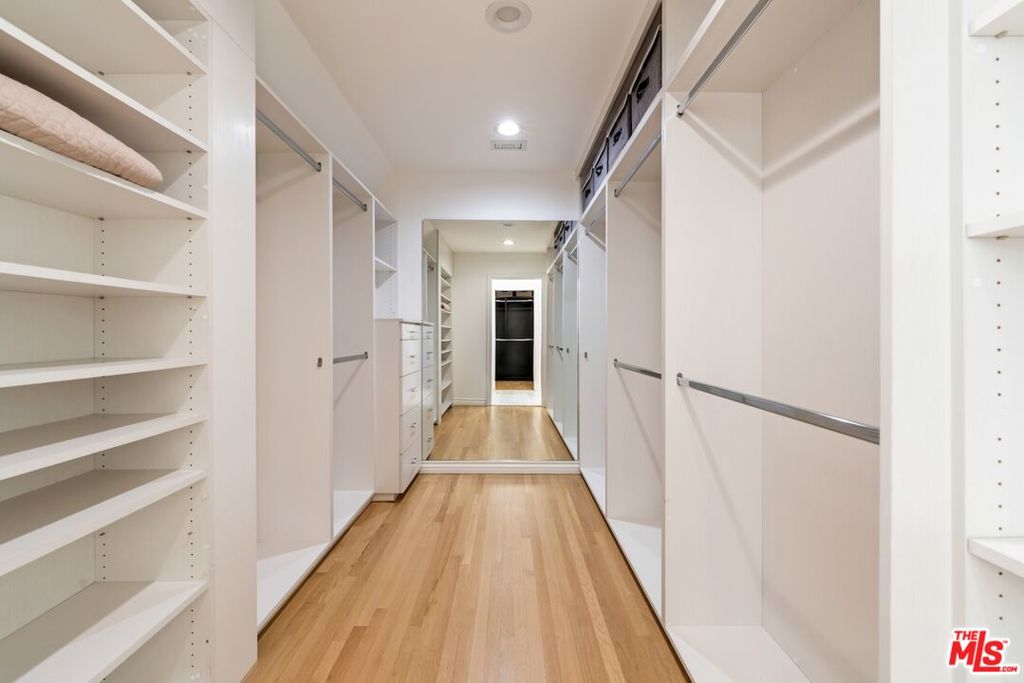 MLS #26859919 image #19