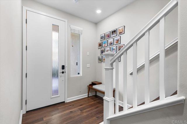 Detail Gallery Image 11 of 45 For 1840 Mint #6,  Chula Vista,  CA 91915 - 4 Beds | 3 Baths