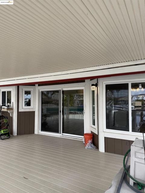 5681 Starboard Dr, Discovery Bay CA: https://media.crmls.org/mediaz/ffb7c3cc-5aed-4480-80fa-97b49f49bf46.jpg