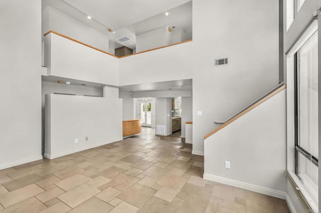 Detail Gallery Image 6 of 45 For 3112 N Mountain View Dr, San Diego,  CA 92116 - 4 Beds | 2 Baths