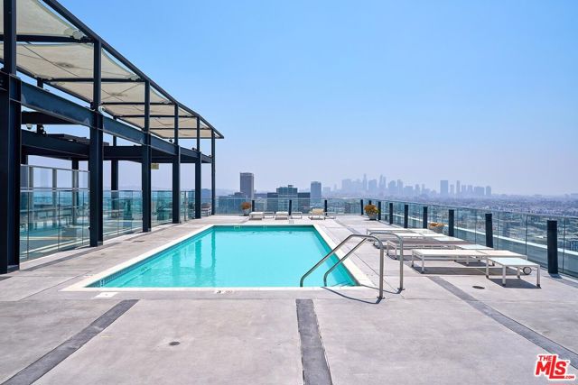 3810 Wilshire Boulevard, Los Angeles CA: https://media.crmls.org/mediaz/ffb80f0a-e70f-47ae-b925-c41c64d8a8eb.jpg