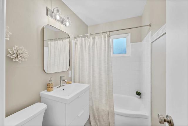 130 Hainline Road, Aptos CA: https://media.crmls.org/mediaz/ffb890a7-703f-45dc-a805-9f3ba00f5ad0.jpg