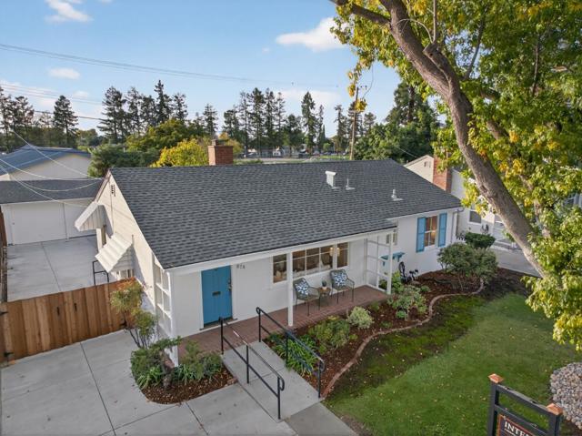 876 Sunset Drive, Santa Clara CA: https://media.crmls.org/mediaz/ffbac752-34b9-43a8-bcc4-9be9acc7c1d6.jpg