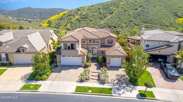 3194 Sunset Hills Boulevard, Thousand Oaks CA: https://media.crmls.org/mediaz/ffbbc8d0-a824-4fb2-b221-e35addd0871b.jpg