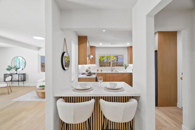 520 S Bayview Avenue, Sunnyvale CA: https://media.crmls.org/mediaz/ffbd7e3f-8ba7-48b8-8c5e-d47022cd58c9.jpg