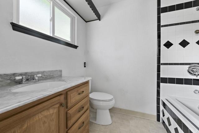 2243 Emmett Court, Santa Clara CA: https://media.crmls.org/mediaz/ffbd7edb-cbd5-4abe-aa8d-96c4ae96499a.jpg