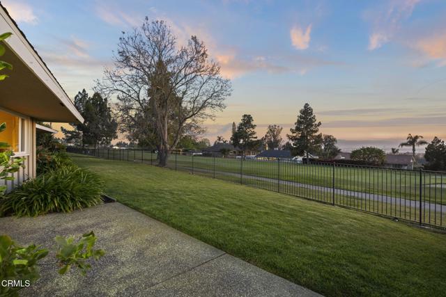 635 Via Del Cerro, Camarillo CA: https://media.crmls.org/mediaz/ffc0aab6-a4e9-4c9e-8340-07046ba2a1b4.jpg