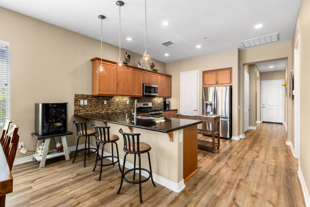43606 Treviso Drive, Indio CA: https://media.crmls.org/mediaz/ffc0e2b1-cb8d-4424-acff-5ca6f72791d2.jpg