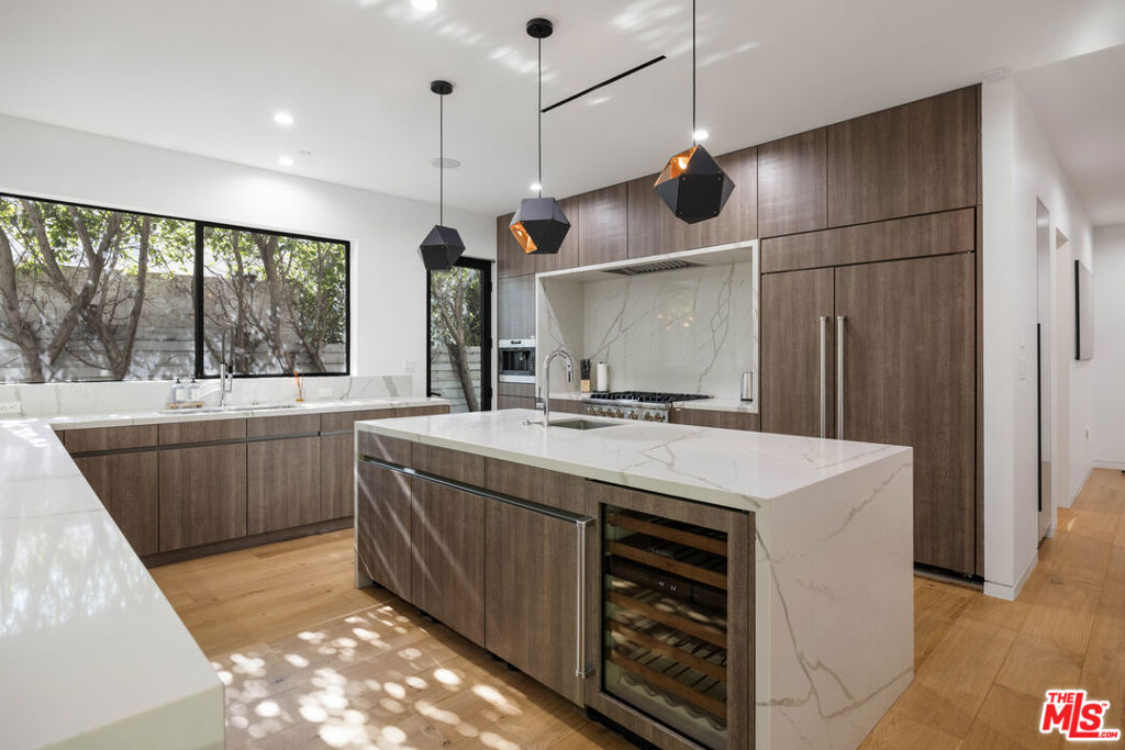 MLS #26862359 image #9